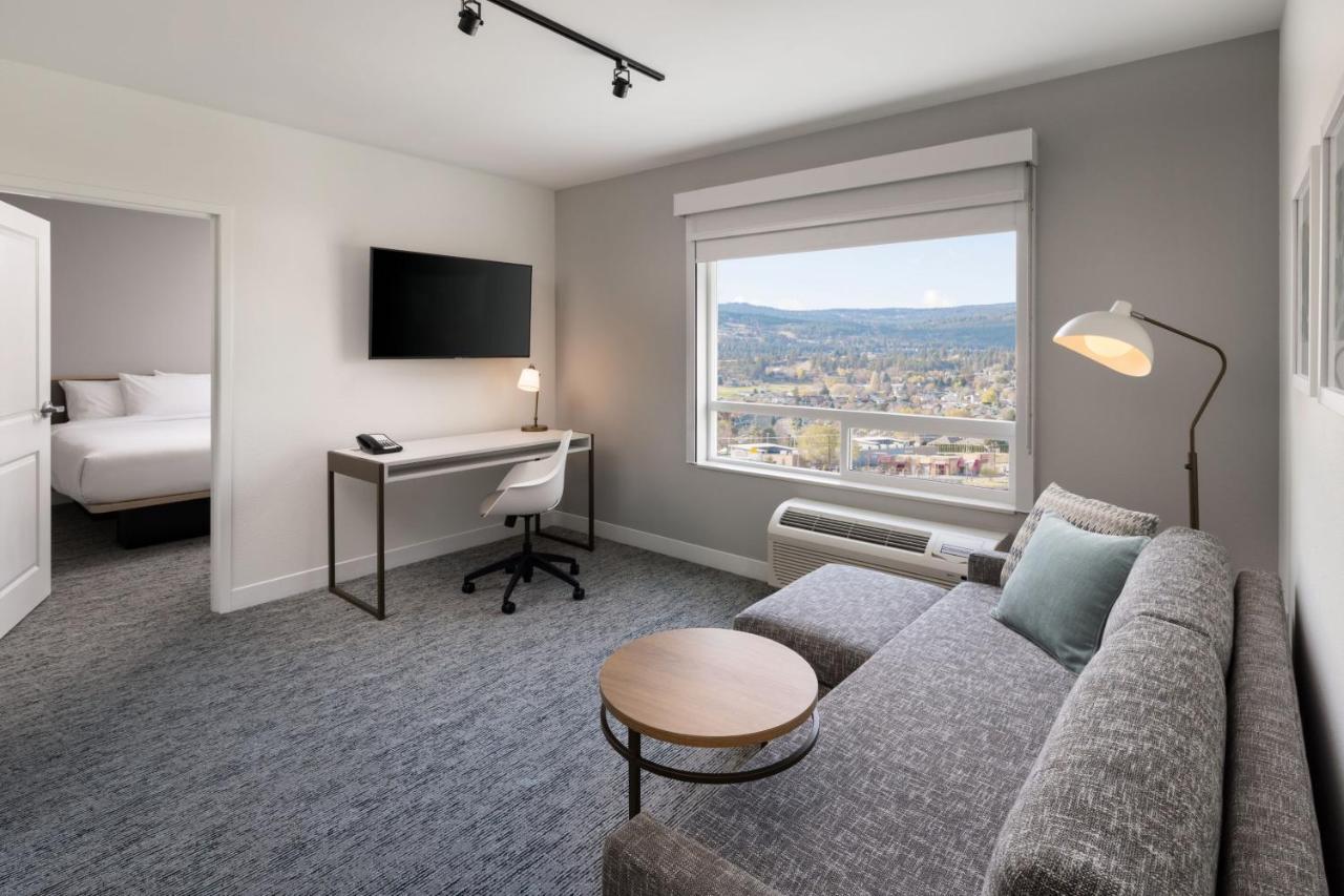 Towneplace Suites By Marriott West Kelowna Ngoại thất bức ảnh