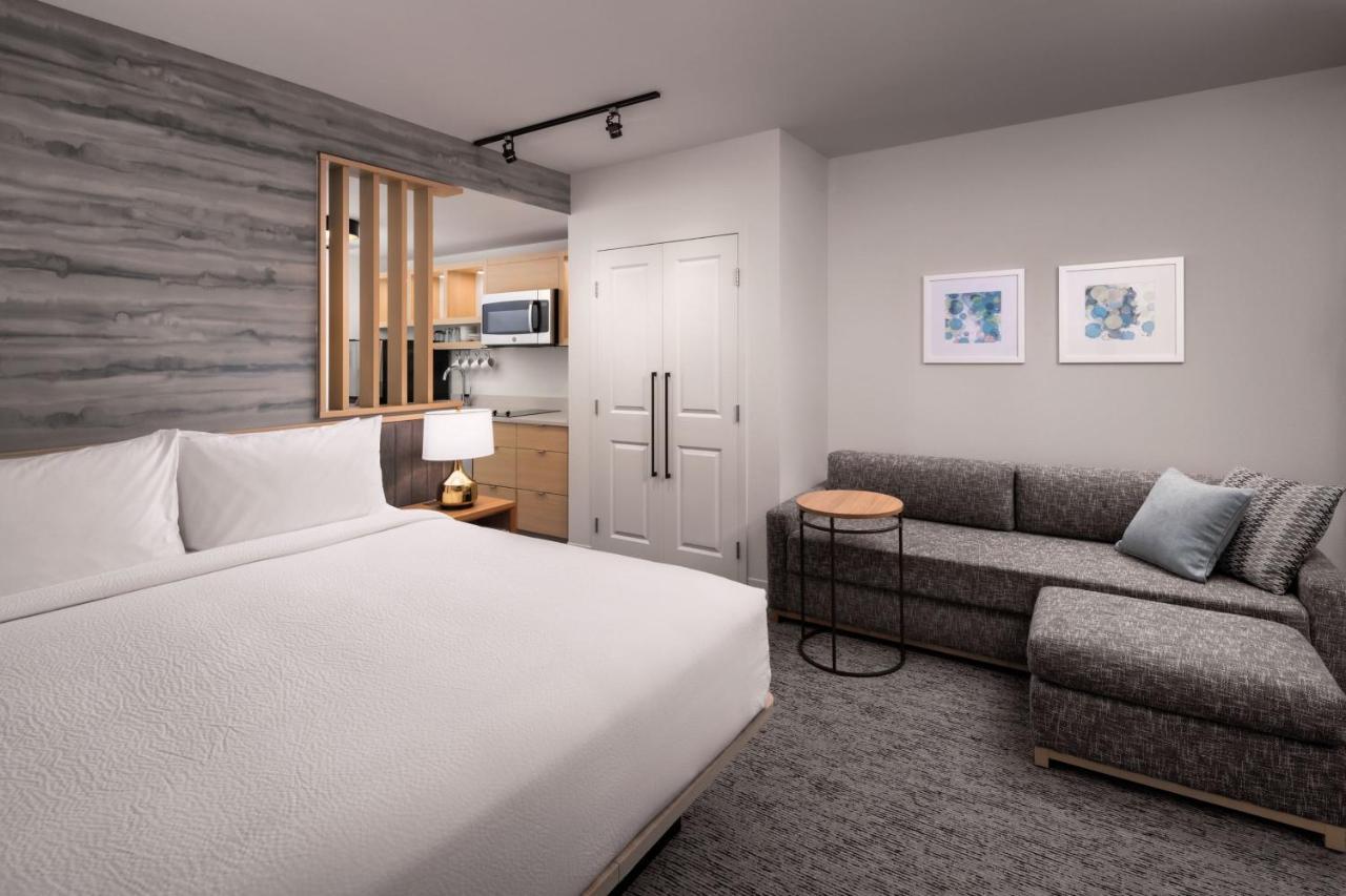Towneplace Suites By Marriott West Kelowna Ngoại thất bức ảnh