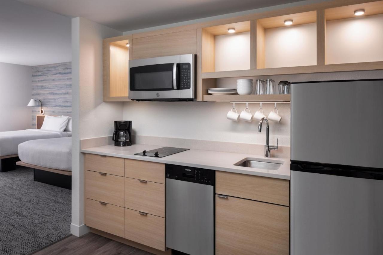 Towneplace Suites By Marriott West Kelowna Ngoại thất bức ảnh